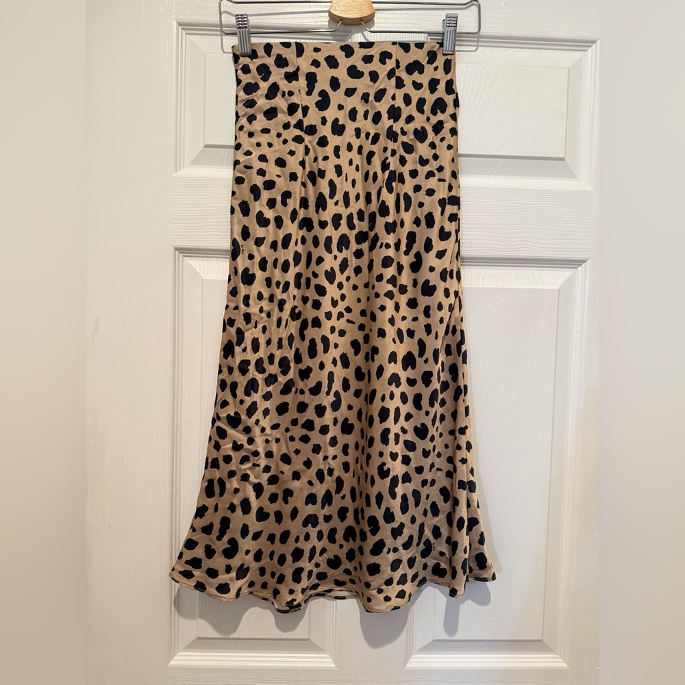 Realisation Par The Naomi Silk Skirt in Leopard (Wild Things) Size XS - Picture 4 of 8
